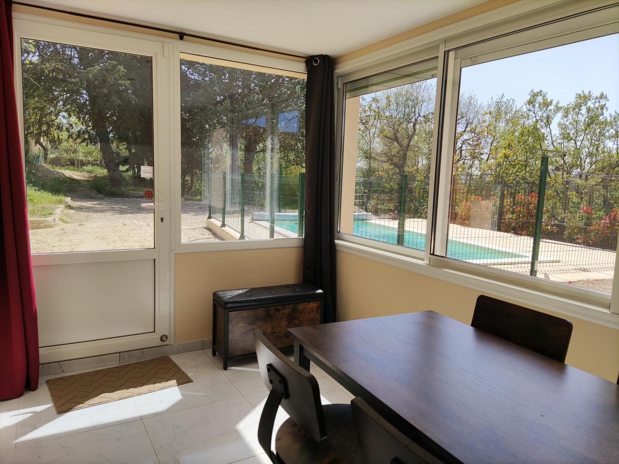 Maison Confortable A Ansouis Dans Le Luberon エクステリア 写真
